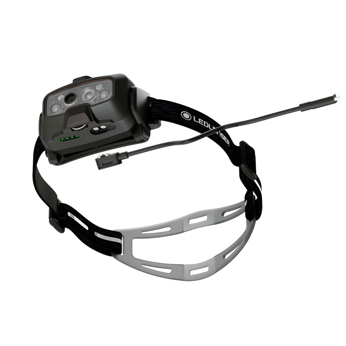 HF8R Signature Headlamp Ledlenser charge