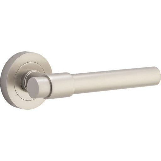 Round Helenski Lever Iver Satin Nickel